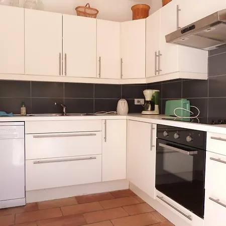 Echappee Bleue Immobilier - Les Volets Bleus *